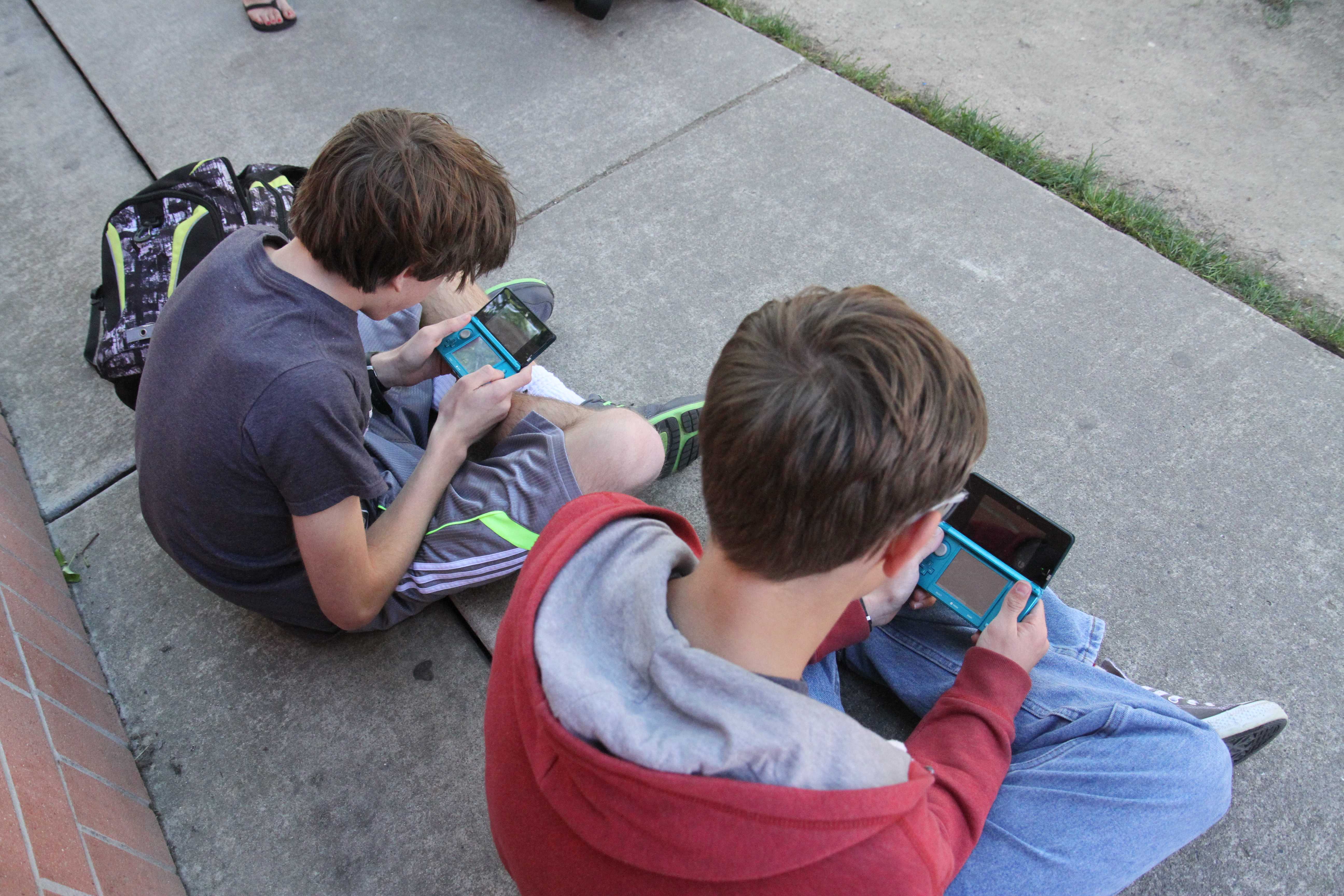 To play as the new Pokemon character, freshman Jacob Kwiatkowski and Joe Duckhorn stay on campus after school together. They’re playing Super Smash Bros for Nintendo 3DS. “Mewtow just came out, so we’re playing as him. I love Smash Bros, and have been in the Smash Club since the beginning of the year,” Duckhorn said. Photo by Ava Lindley