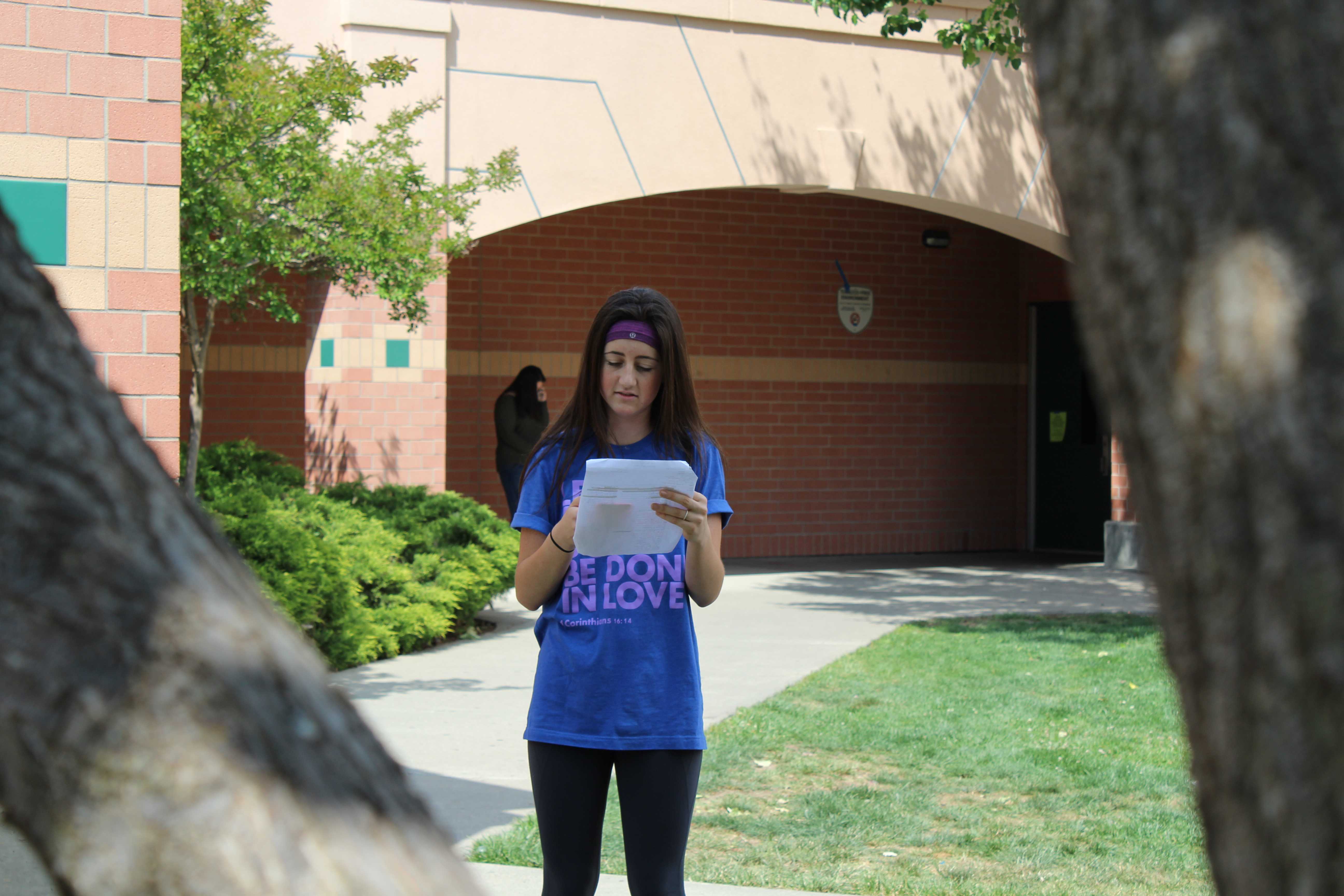 NOT IN VEIN: If sophomore Danielle Griggs, and others in Student Government, hadn’t called the soon to be blood donors and reminded them to come to the blood drive on April 23, the amount of people giving their blood would have been substantially lower. “Student Government had taught me things I couldn’t learn anywhere else on campus. I have made so many memories in it and it’s a great way to help others,” Griggs said. Photo by Lindsay Withrow
