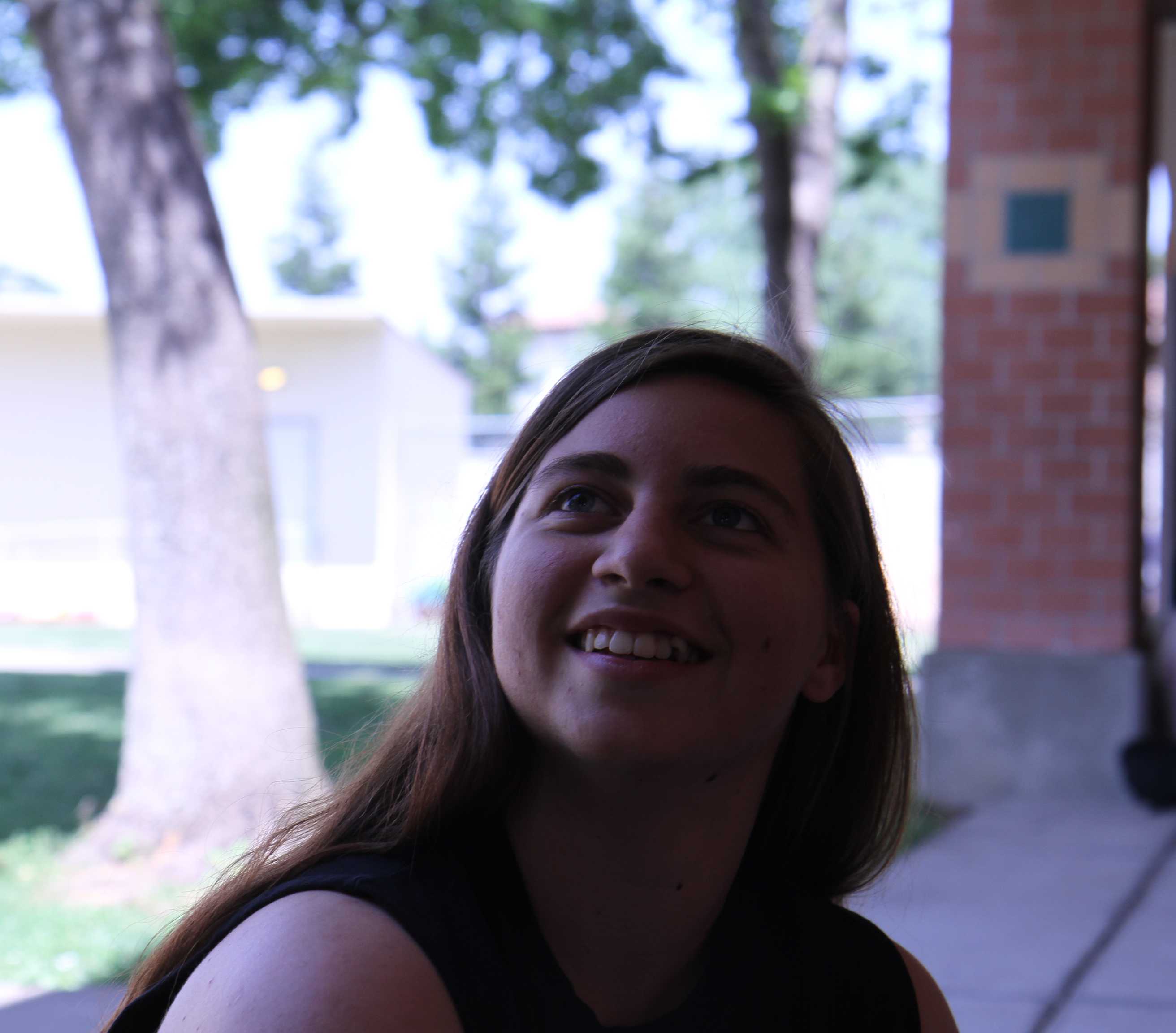 LAND OF MISFIT TOYS: Although many of her friends don’t share their lunch, senior Catie Hines has found a group of her own at lunch. Everyone came from a different crowd, but they all knew someone and the group grew. “I love sitting with my group of friends at lunch.They always make me laugh and the jokes never stop coming during the entire lunch. We all came from different lunch groups but now we are all a lot friendlier. This is the best group to be ending senior year with,” Hines said. Photo by Claudia Moore